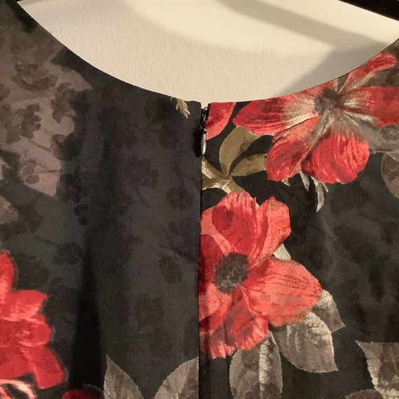 NWOT Le Château cocktail dress black and red plus size 3XL - Picture 6 of 8